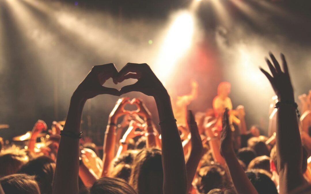 Episode 65: Concert Etiquette Today, From Stadiums to Symphony Halls