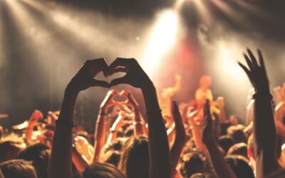 Episode 65: Concert Etiquette Today, From Stadiums to Symphony Halls